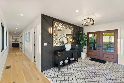 Entry Way - 145 Coy Dr, Watsonville, CA 95076 photo 5 of 6