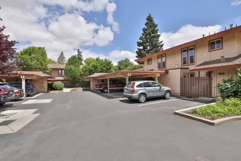 Exterior - 248 E Red Oak Dr E, Sunnyvale, CA 94086 photo 4 of 7