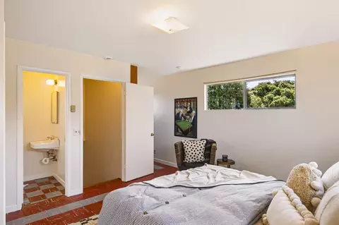 Bedroom - 835 Pine St, Monterey, CA 93940 photo 4 of 12