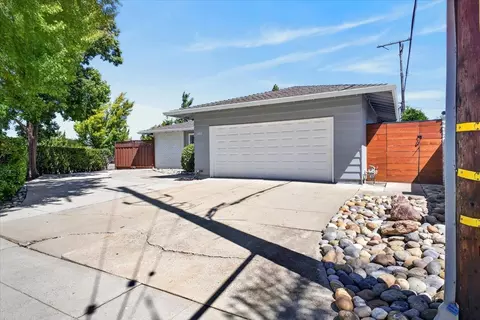 6102 Cahalan Ave, San Jose, CA 95123