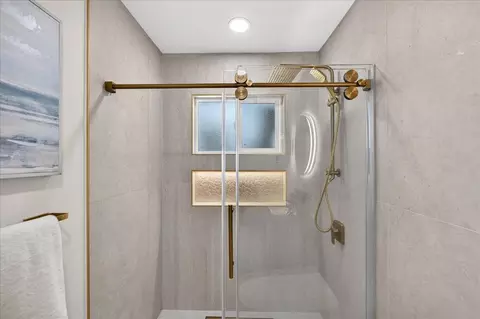 Bath - 1821 Burley Dr, Milpitas, CA 95035 photo 2 of 6