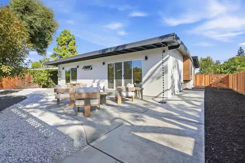 Exterior - 202 Thompson Ave, Mountain View, CA 94043 photo 7 of 12