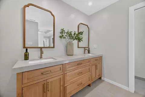 Bath - 23007 Espada Dr, Salinas, CA 93908 photo 3 of 7