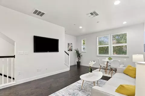Living - 1542 Bleecker St, Milpitas, CA 95035 photo 2 of 2