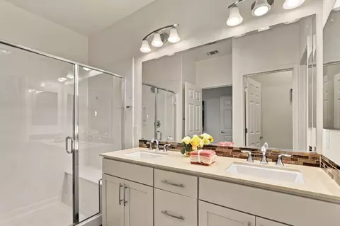 Bath - 1542 Bleecker St, Milpitas, CA 95035 photo 3 of 3