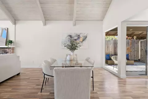 Dining - 6053 Thurber Ln, Santa Cruz, CA 95065 photo 4 of 7