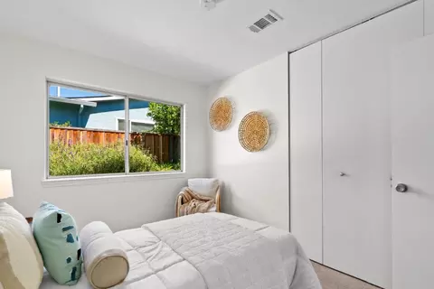 Bedroom - 6053 Thurber Ln, Santa Cruz, CA 95065 photo 4 of 6