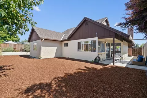 Exterior - 6053 Thurber Ln, Santa Cruz, CA 95065 photo 6 of 8