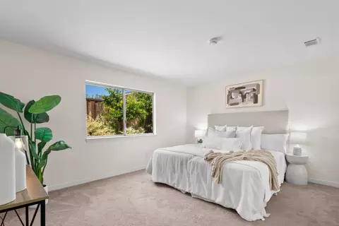 Bedroom - 6053 Thurber Ln, Santa Cruz, CA 95065 photo 1 of 6