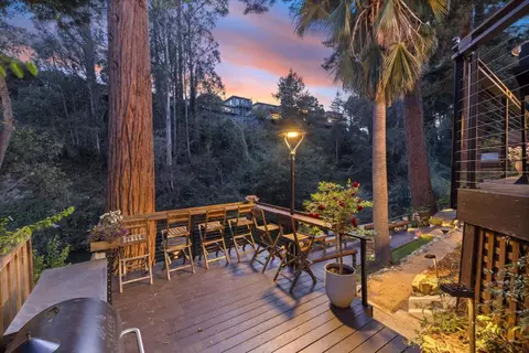 Exterior - 539 Riverview Dr, Capitola, CA 95010 photo 2 of 25