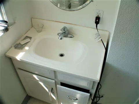Bath - 430-434 Franklin St, Mountain View, CA 94041 photo 4 of 4