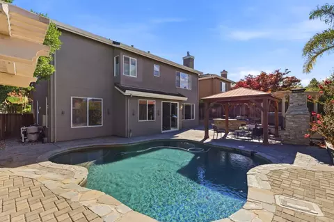 Exterior - 1487 Partridge Dr, Gilroy, CA 95020 photo 4 of 7