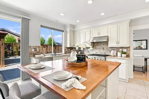 Kitchen - 1487 Partridge Dr, Gilroy, CA 95020 photo 3 of 5
