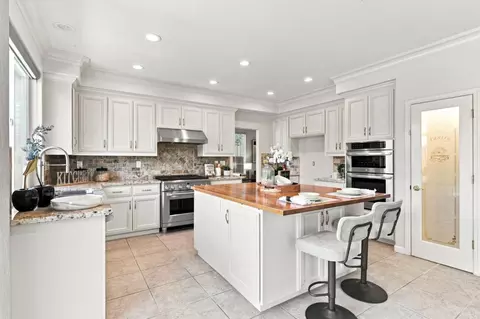 Kitchen - 1487 Partridge Dr, Gilroy, CA 95020 photo 2 of 5