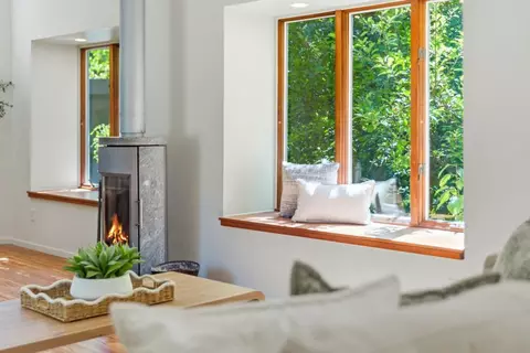 Living - 5300 Glen Haven Rd, Soquel, CA 95073 photo 4 of 8