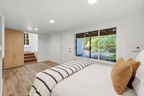 Bedroom - 5300 Glen Haven Rd, Soquel, CA 95073 photo 6 of 14