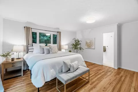 Bedroom - 5300 Glen Haven Rd, Soquel, CA 95073 photo 10 of 14