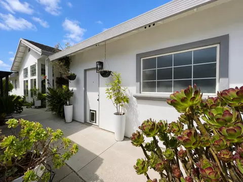 Exterior - 231 Montclair Ln, Salinas, CA 93906 photo 4 of 7