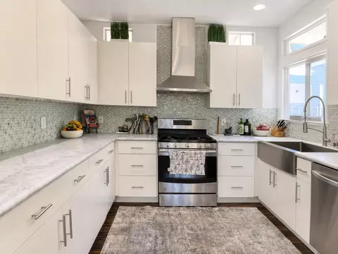 Kitchen - 231 Montclair Ln, Salinas, CA 93906 photo 2 of 3