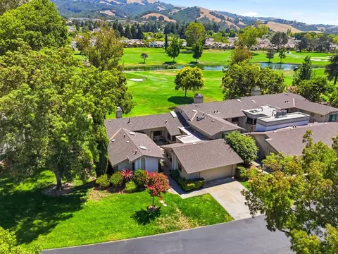 7361 Via Laguna, San Jose, CA 95135