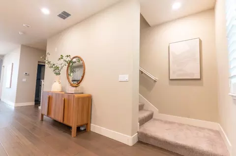 Entry Way - 4027 Clare St, Dublin, CA 94568 photo 3 of 4