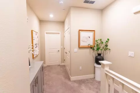 Entry Way - 4027 Clare St, Dublin, CA 94568 photo 2 of 4
