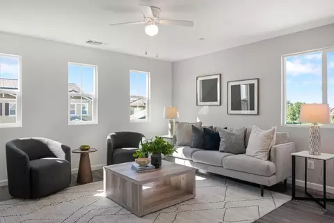 5386 York Harbor Way, Sacramento, CA 95835