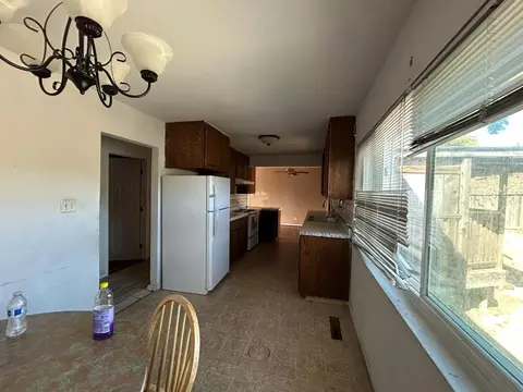 Kitchen - 551 Vallejo Ave, Rodeo, CA 94572 photo 2 of 3