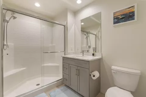 Bath - 157 Steely, Irvine, CA 92614 photo 4 of 4