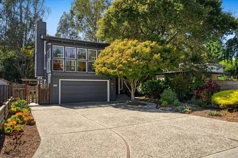 412 Sumner Ave, Aptos, CA 95003 photo 2