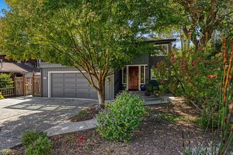 412 Sumner Ave, Aptos, CA 95003 photo 3