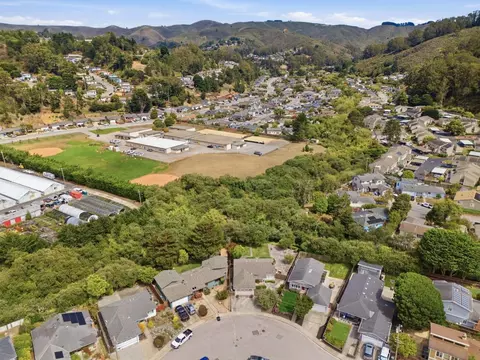 View/Area - 1239 Galvez Dr, Pacifica, CA 94044 photo 6 of 22