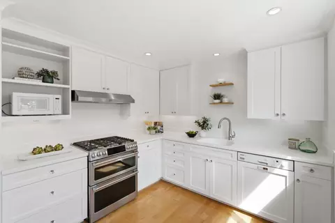 Kitchen - 1239 Galvez Dr, Pacifica, CA 94044 photo 2 of 4