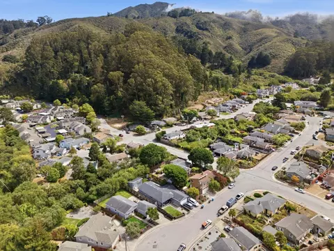 View/Area - 1239 Galvez Dr, Pacifica, CA 94044 photo 7 of 22