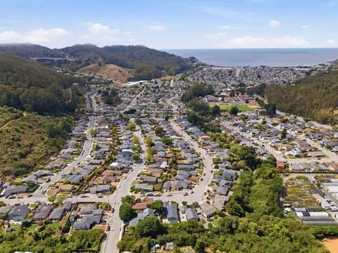 View/Area - 1239 Galvez Dr, Pacifica, CA 94044 photo 10 of 22