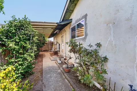 Exterior - 25 Brook Ct, Watsonville, CA 95076 photo 10 of 11