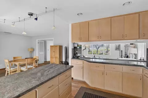 Kitchen - 25 Brook Ct, Watsonville, CA 95076 photo 1 of 4