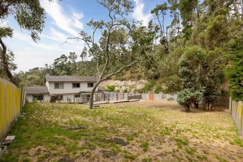 Exterior - 25455 Canada Valley Dr, Carmel, CA 93923 photo 4 of 6