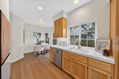 Kitchen - 92 Outlook Cir, Pacifica, CA 94044 photo 4 of 4