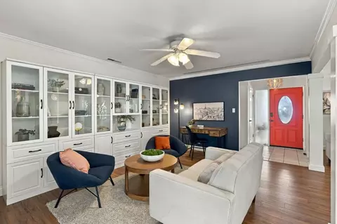 Living - El Camino Real, Merced, CA 95340 photo 2 of 5