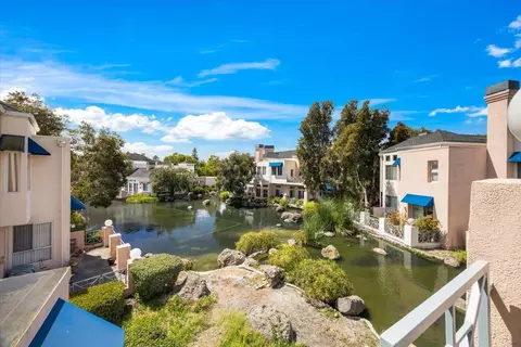 799 Lakeshore Dr, Redwood City, CA 94065