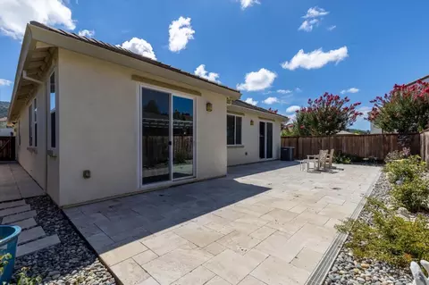 Exterior - 1787 Fennel Pl, Gilroy, CA 95020 photo 5 of 7