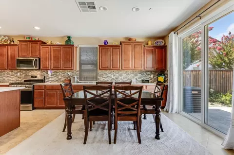 Dining - 1787 Fennel Pl, Gilroy, CA 95020 photo 1 of 2