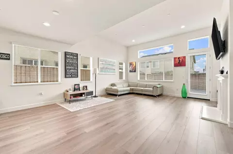Living - 20 Grapevine Ct, Oakley, CA 94561 photo 1 of 3