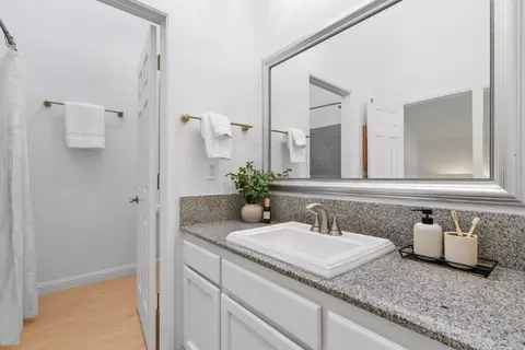 Bath - 2701 Subec Ln, Soquel, CA 95073 photo 1 of 1