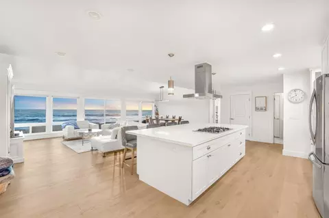 Kitchen - 204 Shoreview Ave, Pacifica, CA 94044 photo 2 of 4