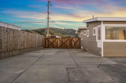 Exterior - 204 Shoreview Ave, Pacifica, CA 94044 photo 4 of 10