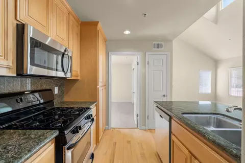 Kitchen - 1523 Rosette Way, Gilroy, CA 95020 photo 1 of 1
