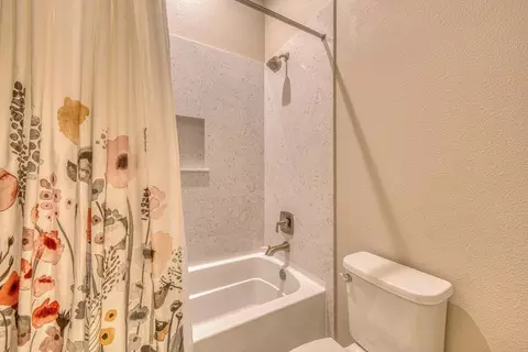 Bath - 3036 Arroyo Dr, Marina, CA 93933 photo 7 of 7