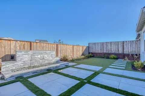 Exterior - 3036 Arroyo Dr, Marina, CA 93933 photo 4 of 5